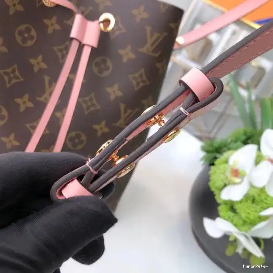 LOUIS VUITTON NÉONOÉ 0531